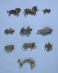 Broches en forme d